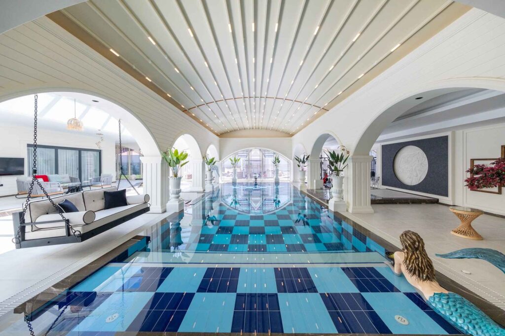 Swimming Pool Pergola Überdachung in Weiß