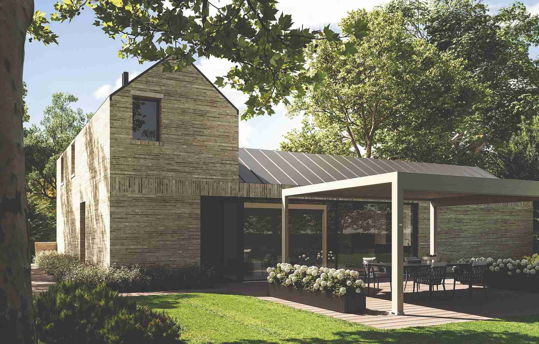 Freistehende Pergola mit Lamellendach neben modernem Haus