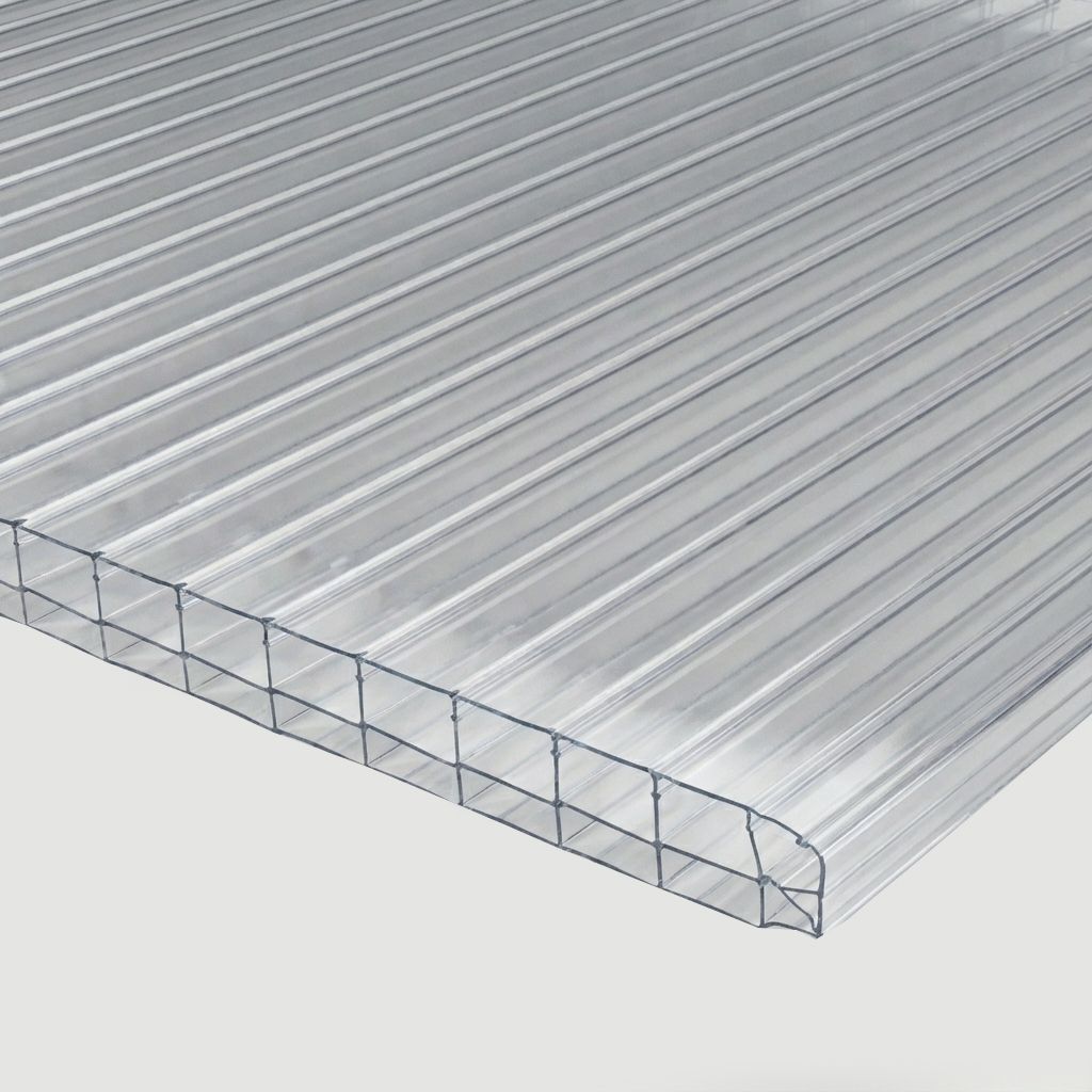 Klare Polycarbonat Stegplatten für Terrassenüberdachung
