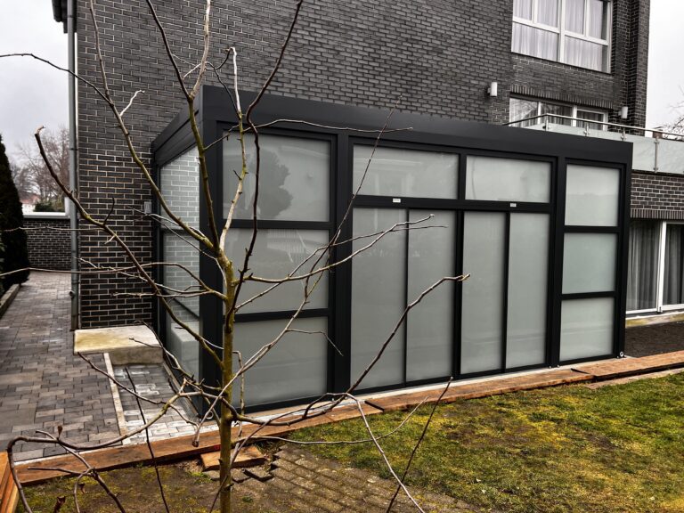 Wintergarten mit Satiniertem Glas