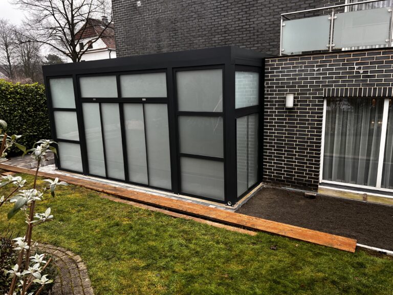 Wintergarten mit Satiniertem Glas